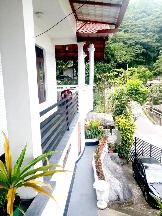 Chandi Mahal Homestay Kandy Eksteriør bilde