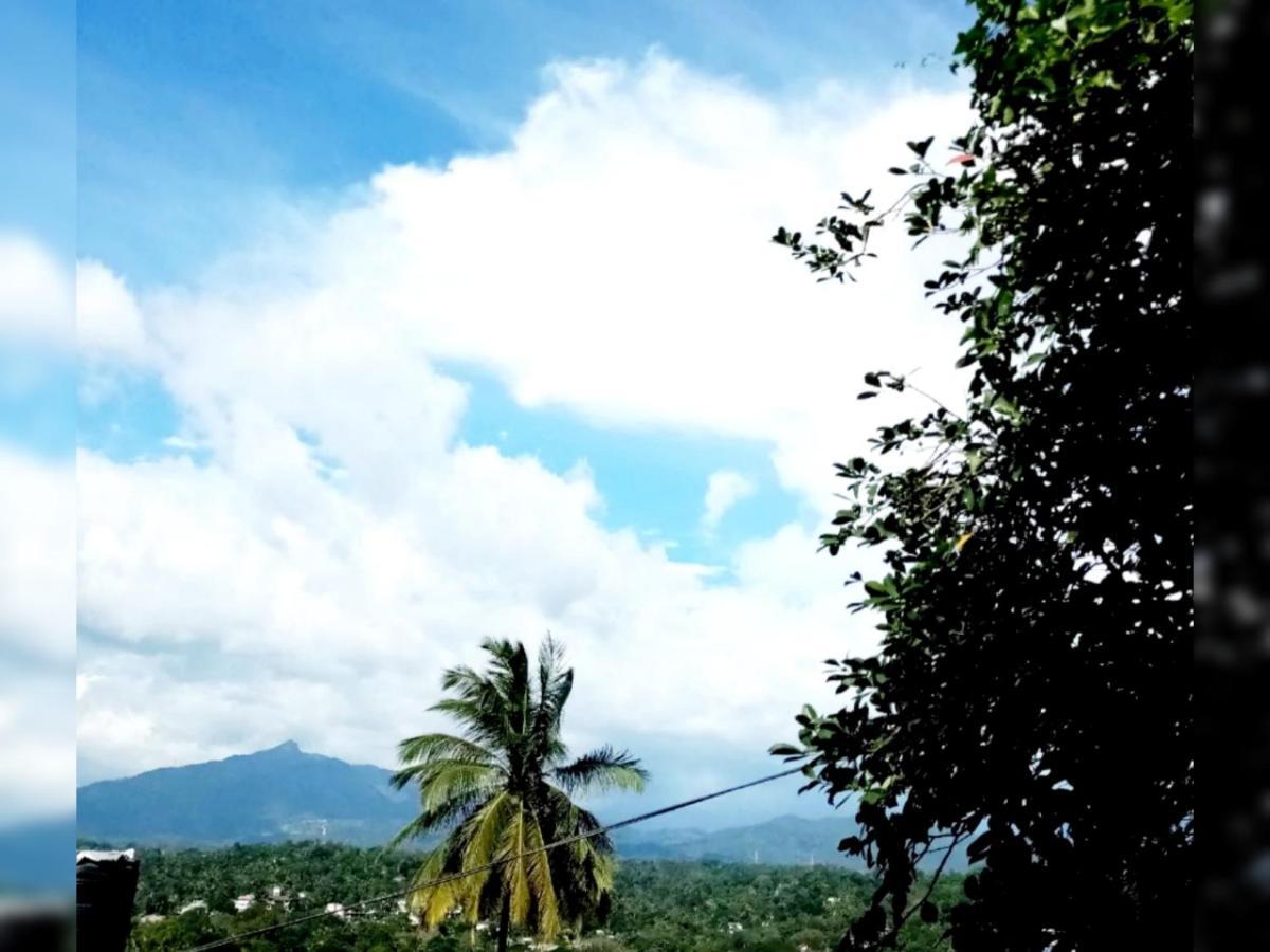 Chandi Mahal Homestay Kandy Eksteriør bilde